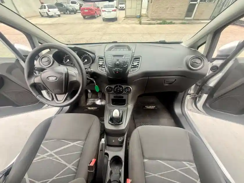 Ford Fiesta Kd  2015 - foto 4