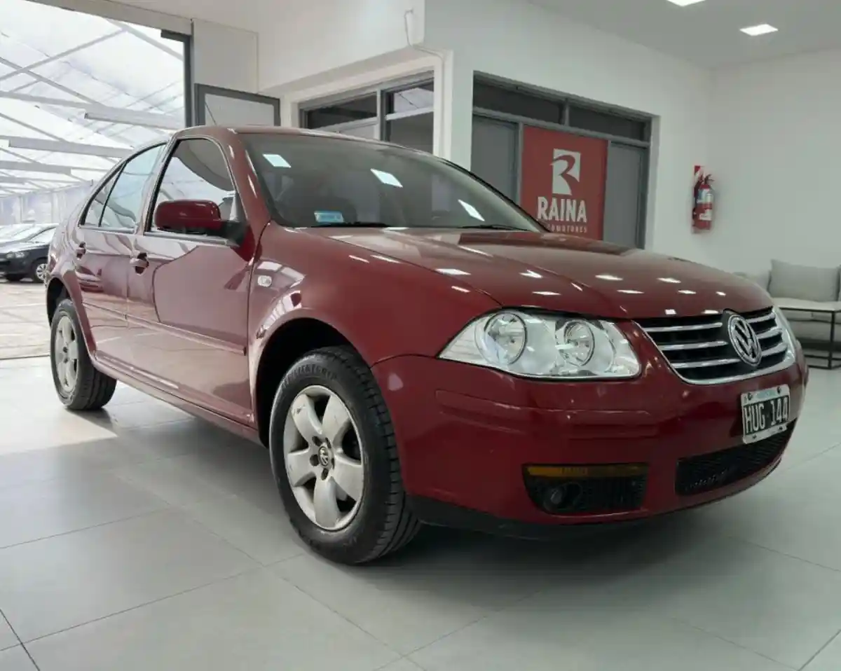 Volkswagen Bora  2009 - foto 2