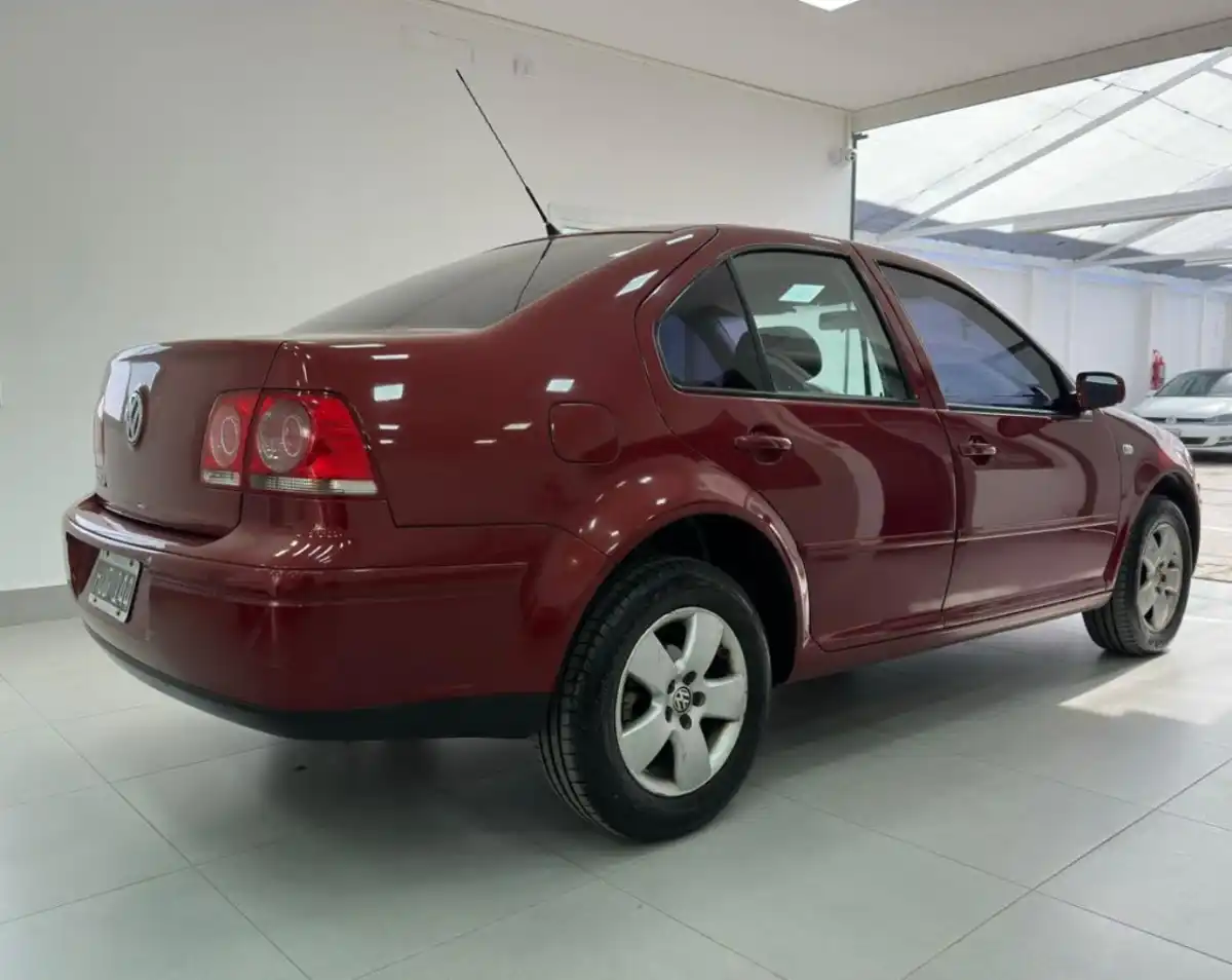 Volkswagen Bora  2009 - foto 5