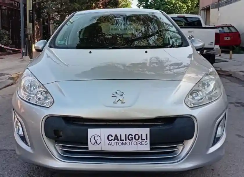 Peugeot 308  2013 - foto 2