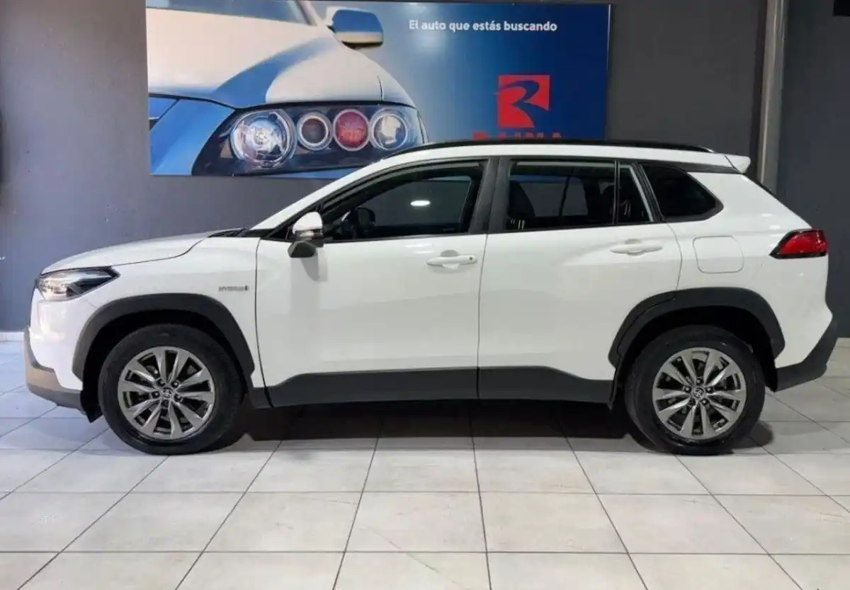 Toyota Corolla Cross  2022 - foto 3