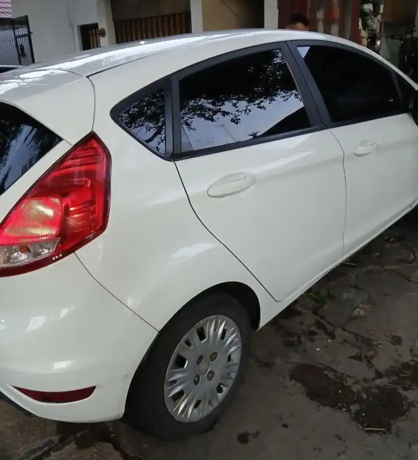 Ford Fiesta Kd  2016 - foto 3