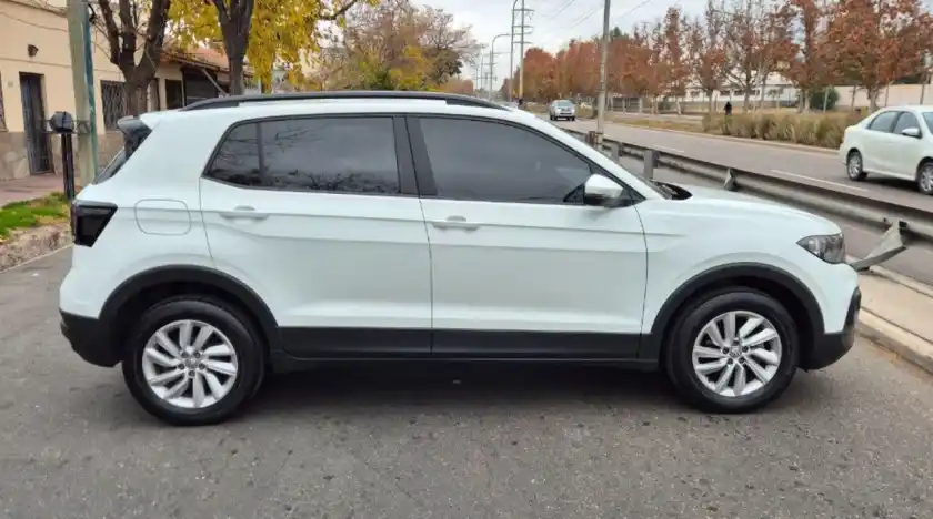 Volkswagen T-Cross  2021 - foto 4