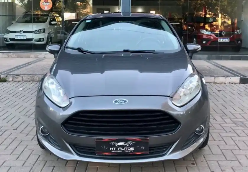 Ford Fiesta Kd  2014 - foto 2