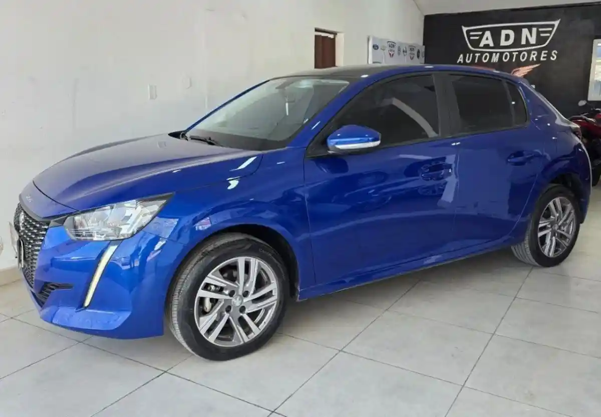 Peugeot 208  2023 - foto 1