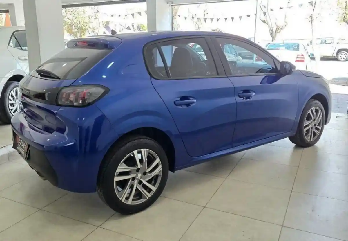 Peugeot 208  2023 - foto 4