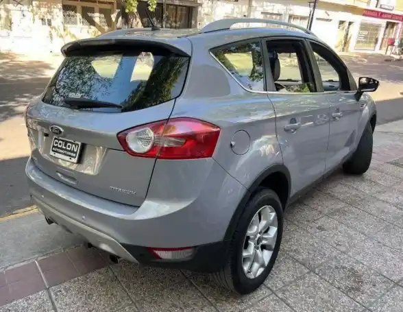 Ford Kuga  2013 - foto 4