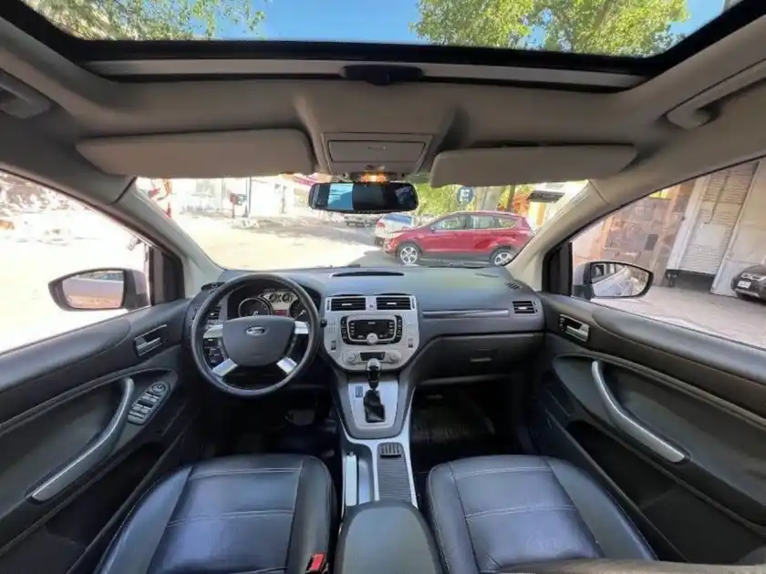 Ford Kuga  2013 - foto 5