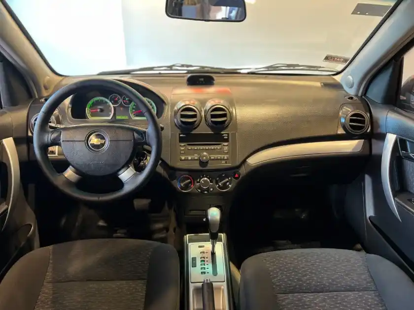 Chevrolet Aveo  2011 - foto 5