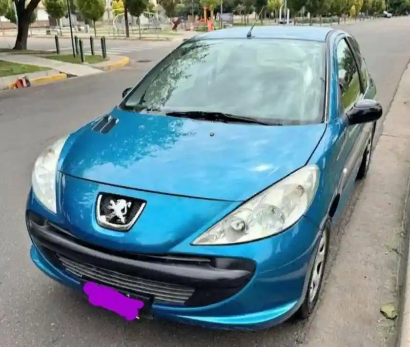 Peugeot 207 2008 - foto 1