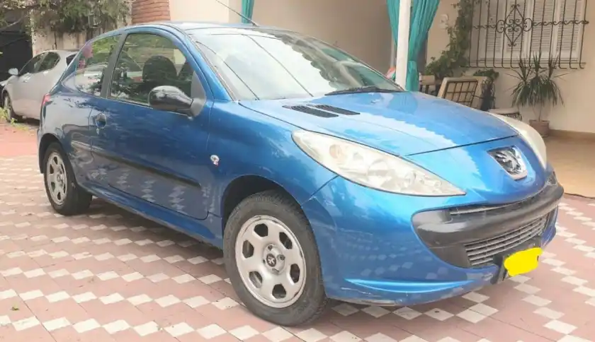 Peugeot 207  2008 - foto 2