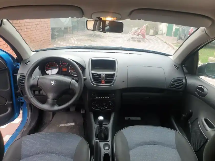 Peugeot 207  2008 - foto 4