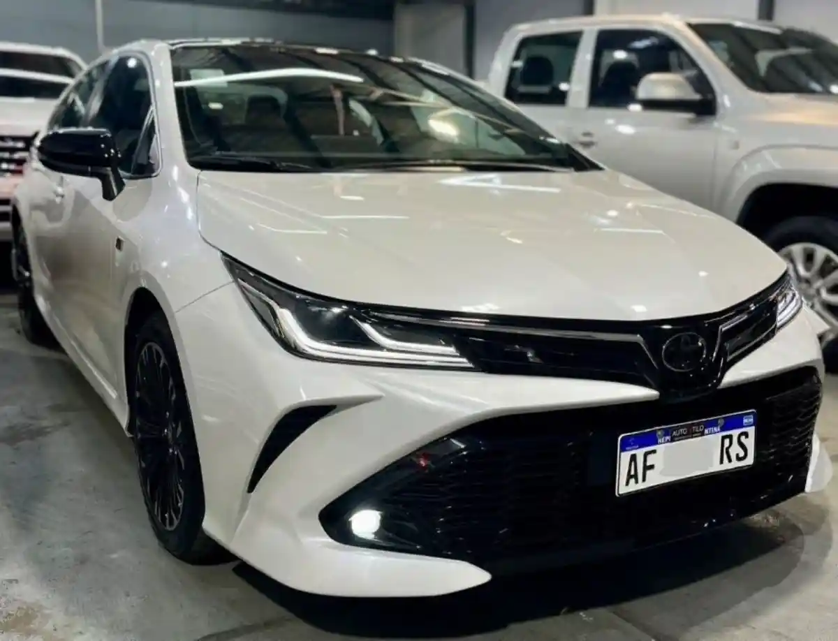 Toyota Corolla  2022 - foto 1