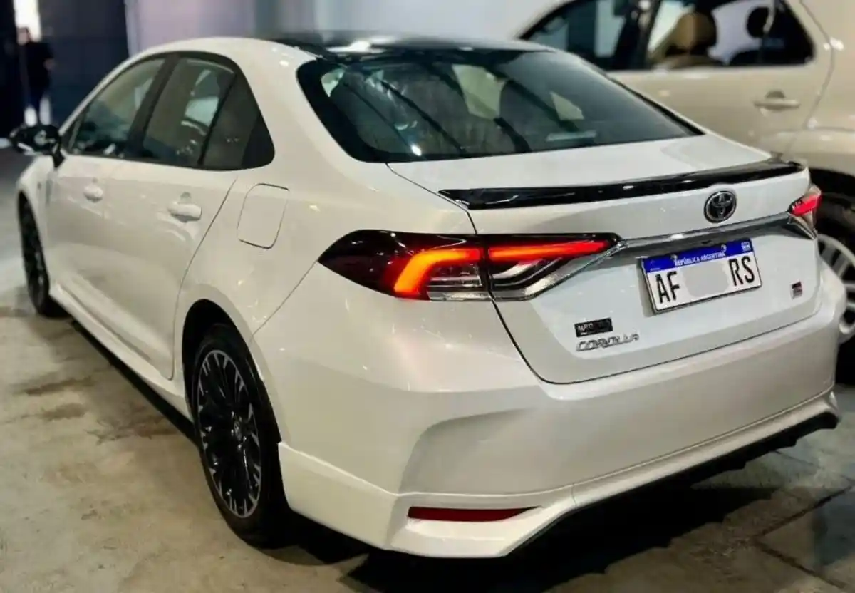 Toyota Corolla  2022 - foto 3