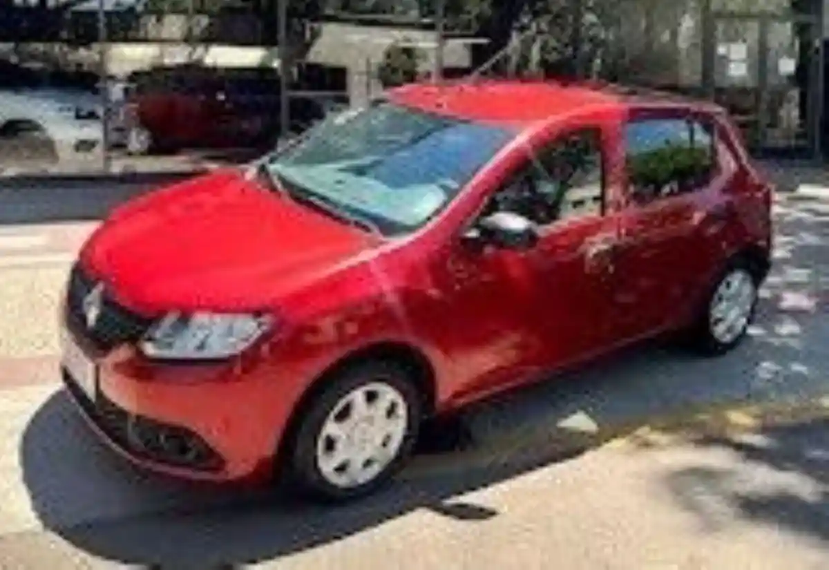 Renault Sandero  2018 - foto 1