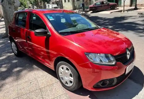 Renault Sandero  2018 - foto 2