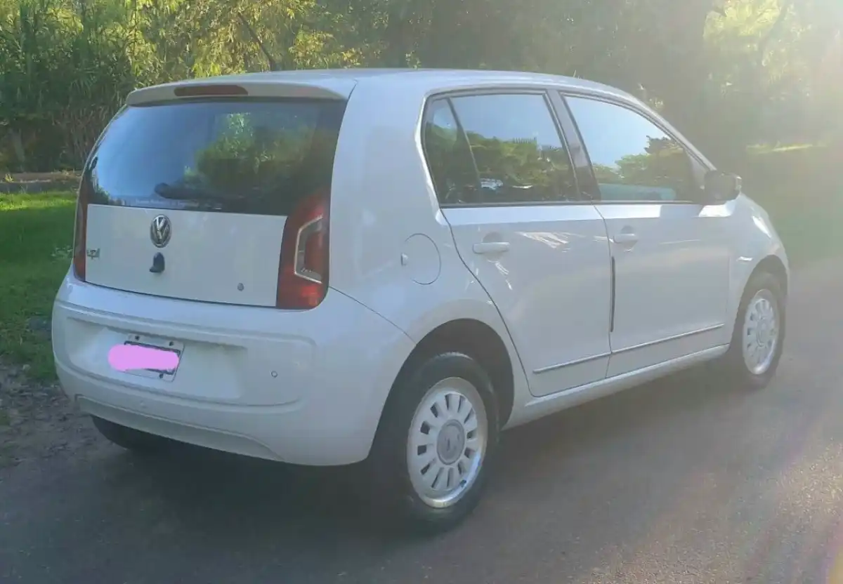 Volkswagen Up  2015 - foto 5