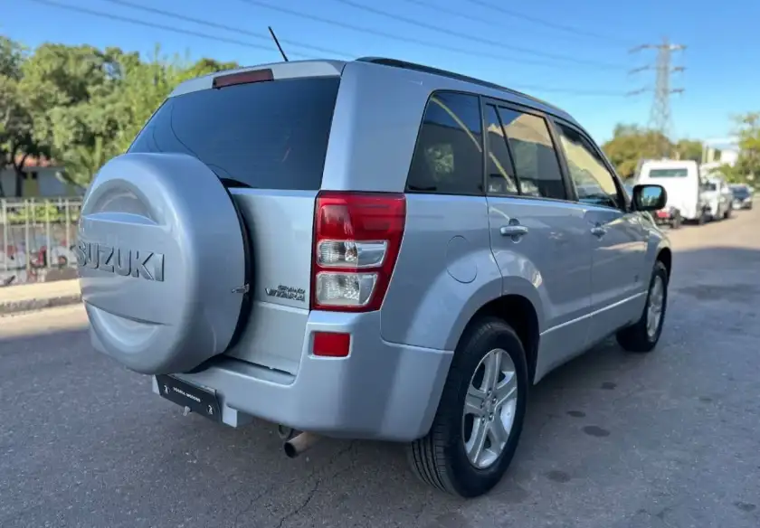 Suzuki Grand Vitara  2009 - foto 4