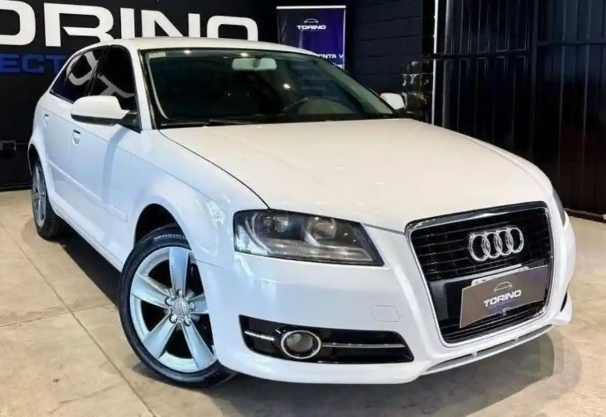 Audi A3  2013 - foto 1