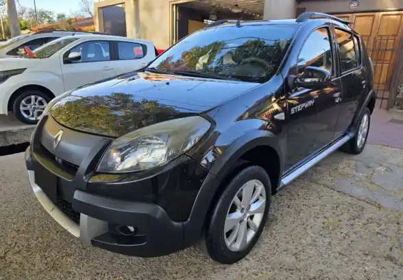 Renault Sandero  2014 - foto 1