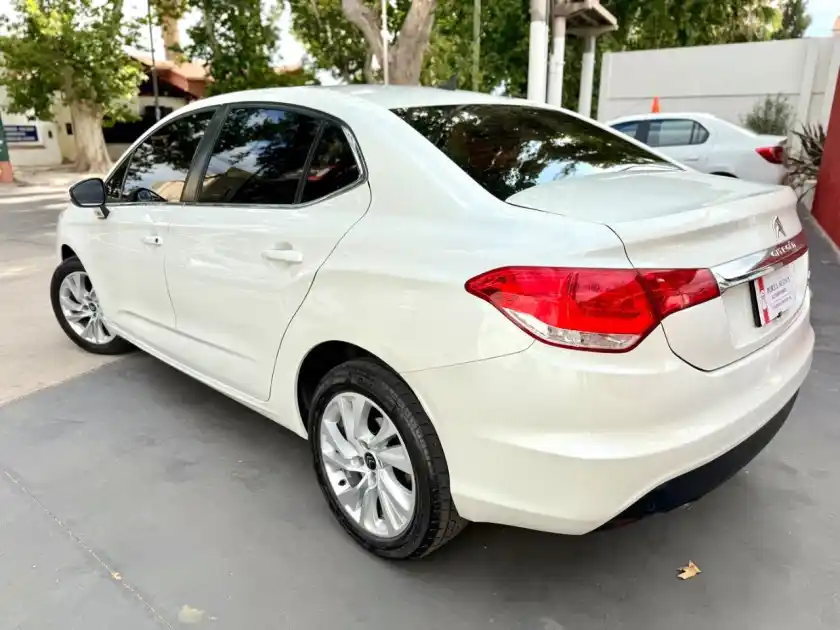 Citroën C4 Lounge  2015 - foto 3