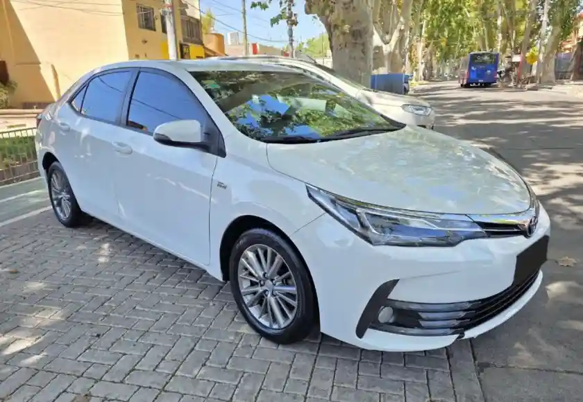 Toyota Corolla  2017 - foto 3