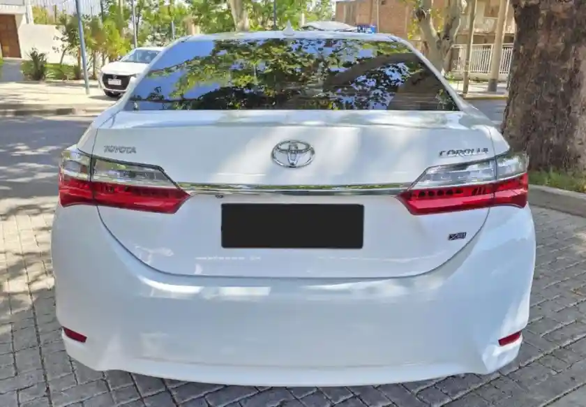 Toyota Corolla  2017 - foto 4