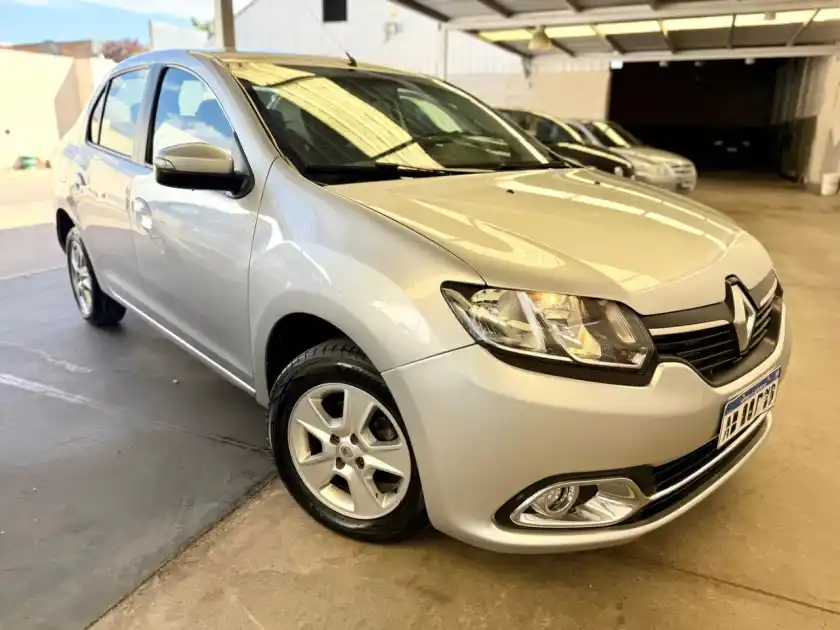 Renault Logan  2017 - foto 2