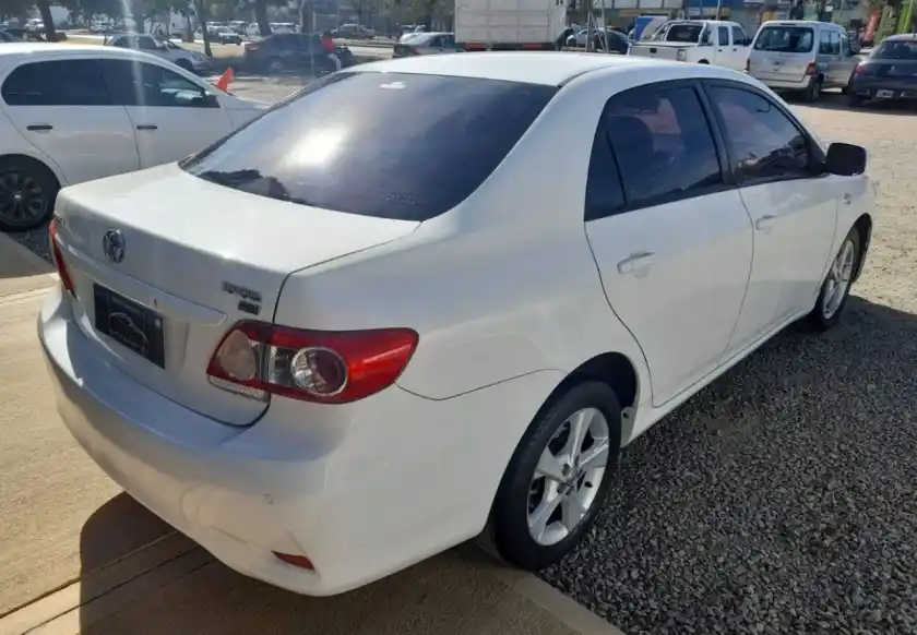 Toyota Corolla  2011 - foto 5