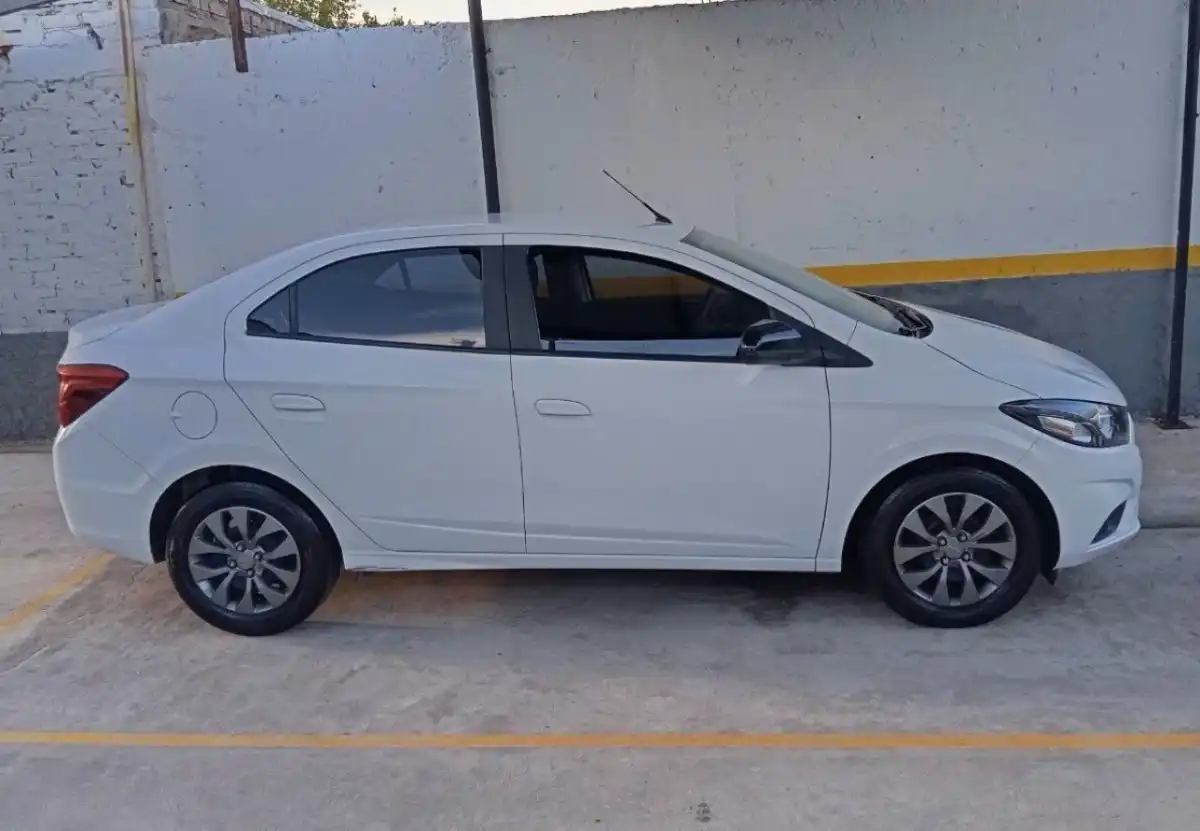 Chevrolet Onix  2020 - foto 3