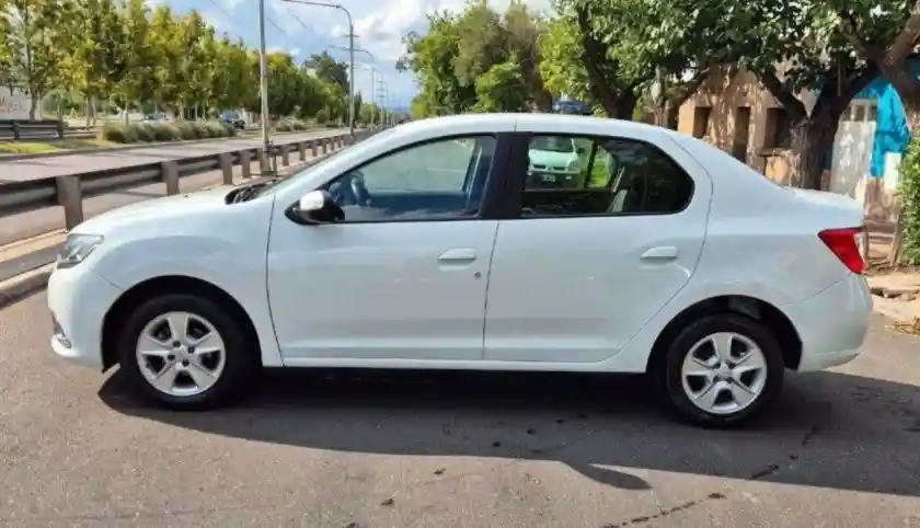 Renault Logan  2016 - foto 3