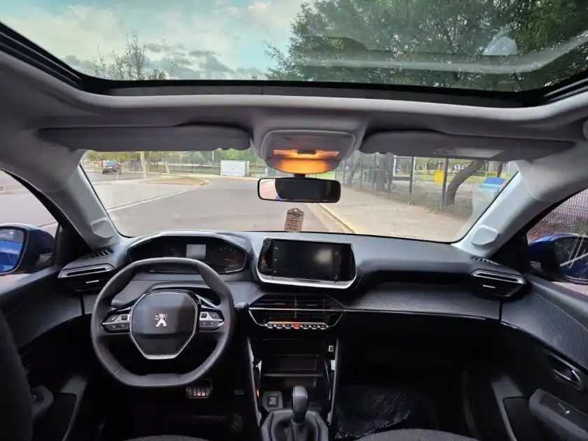 Peugeot 208  2022 - foto 5