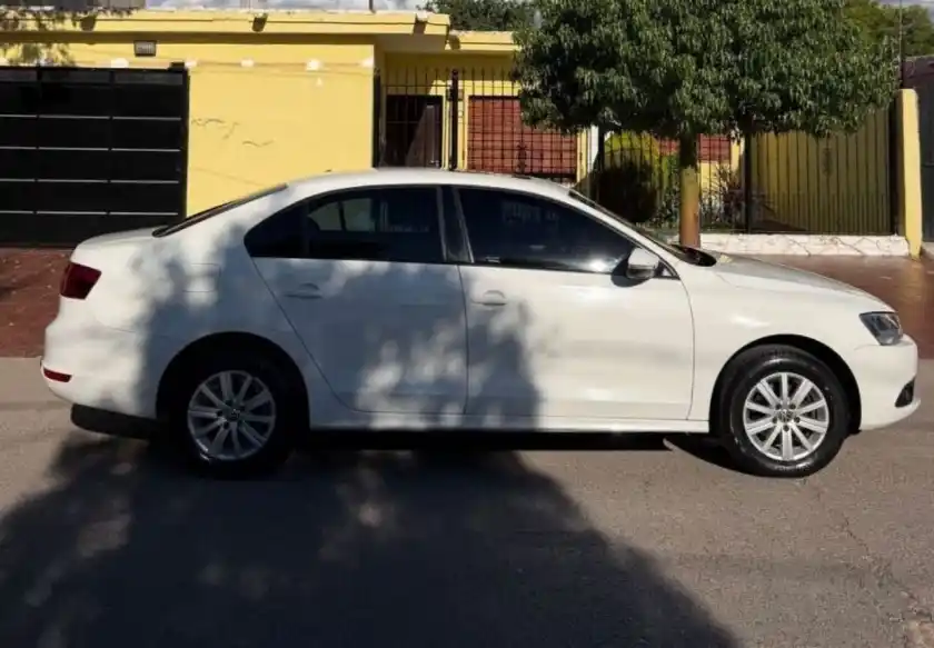 Volkswagen Vento  2013 - foto 3