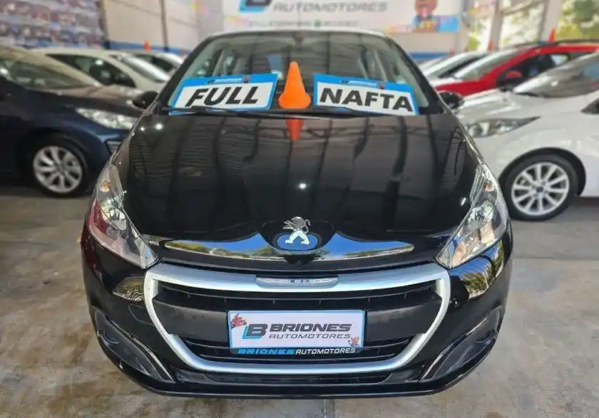 Peugeot 208  2018 - foto 2
