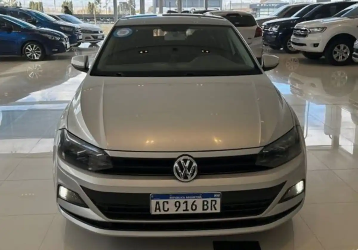 Volkswagen Polo  2018 - foto 2