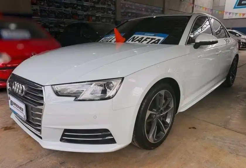 Audi A4  2017 - foto 1