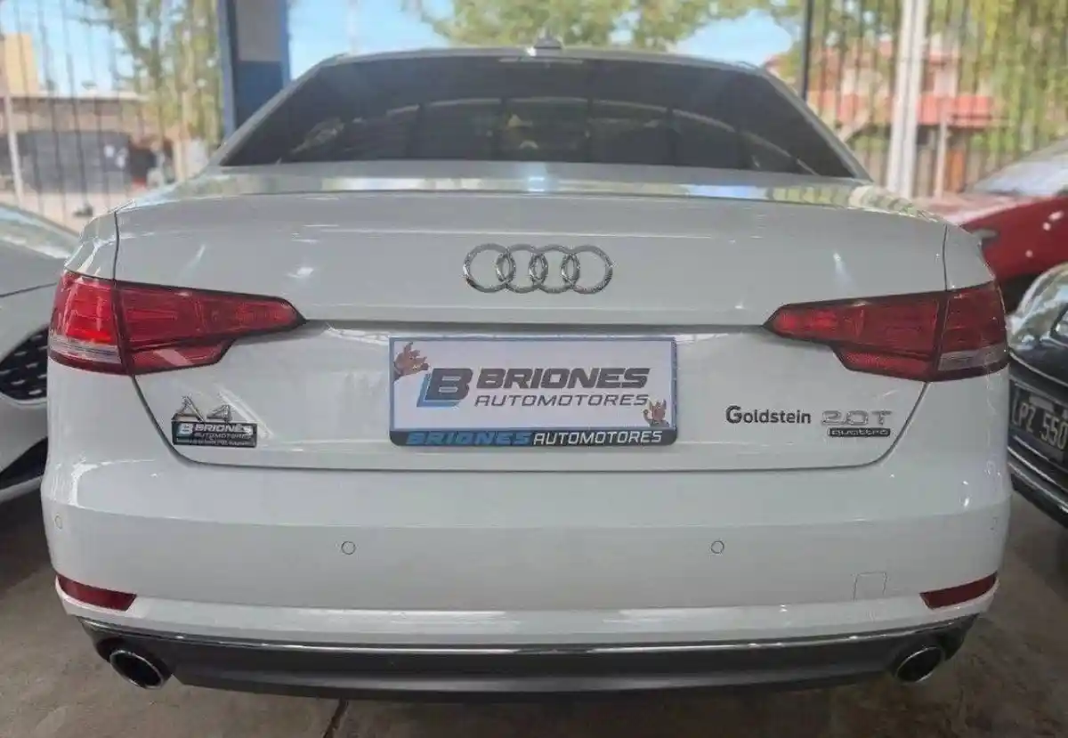 Audi A4  2017 - foto 5