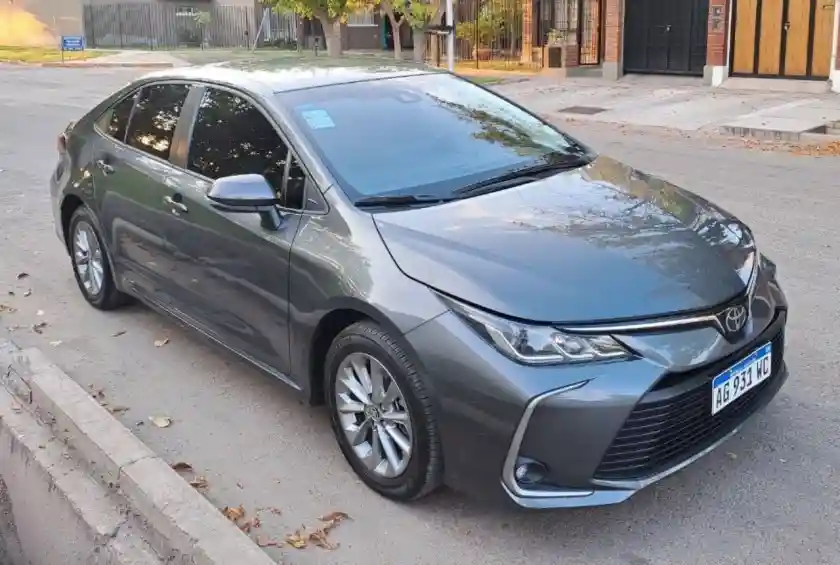 Toyota Corolla  2024 - foto 2