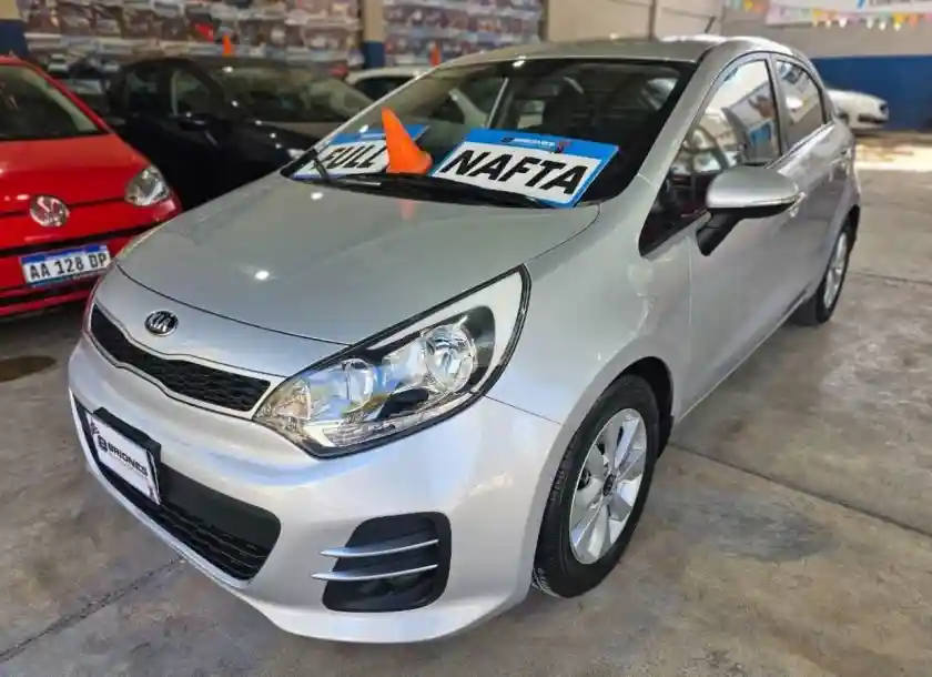 Kia Rio  2016 - foto 1