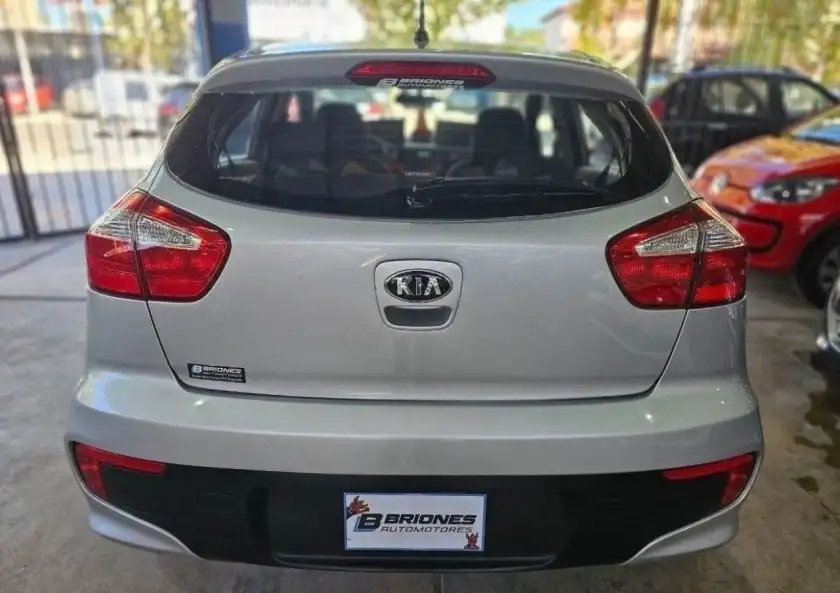 Kia Rio  2016 - foto 5