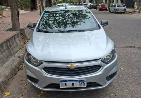 Chevrolet Prisma  2017 - foto 2
