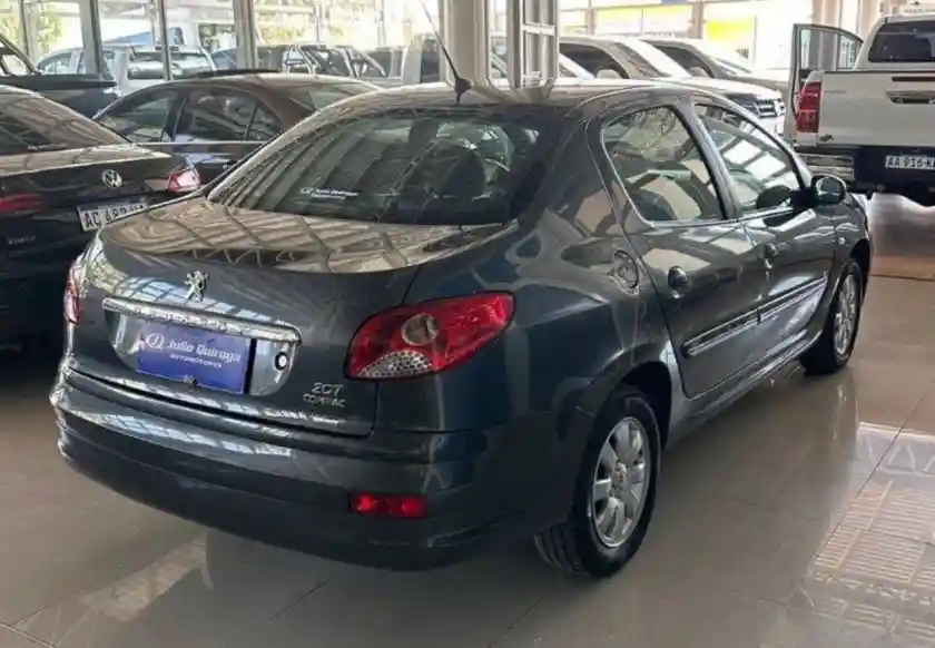 Peugeot 207  2012 - foto 4