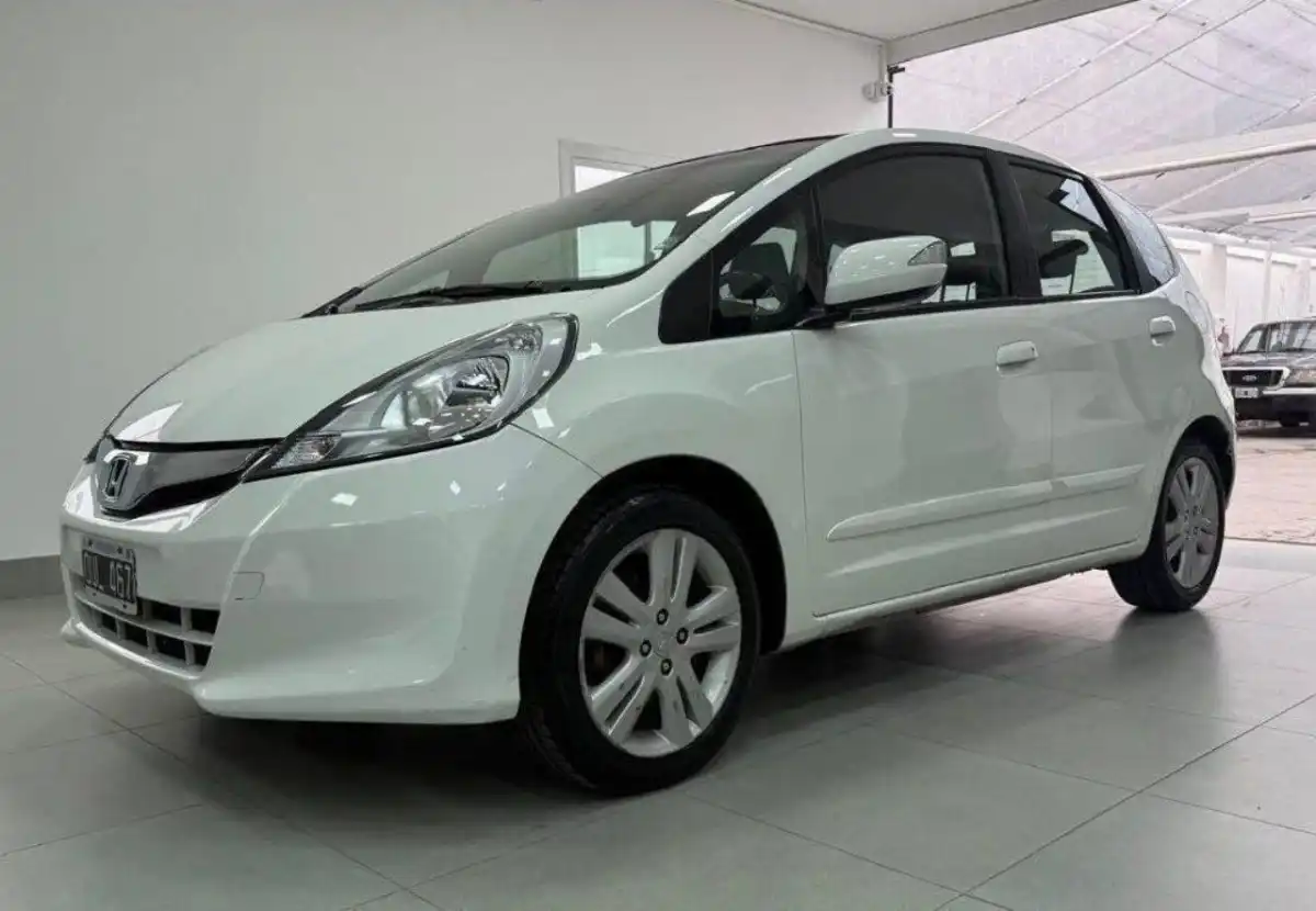 Honda Fit 2015 - foto 1