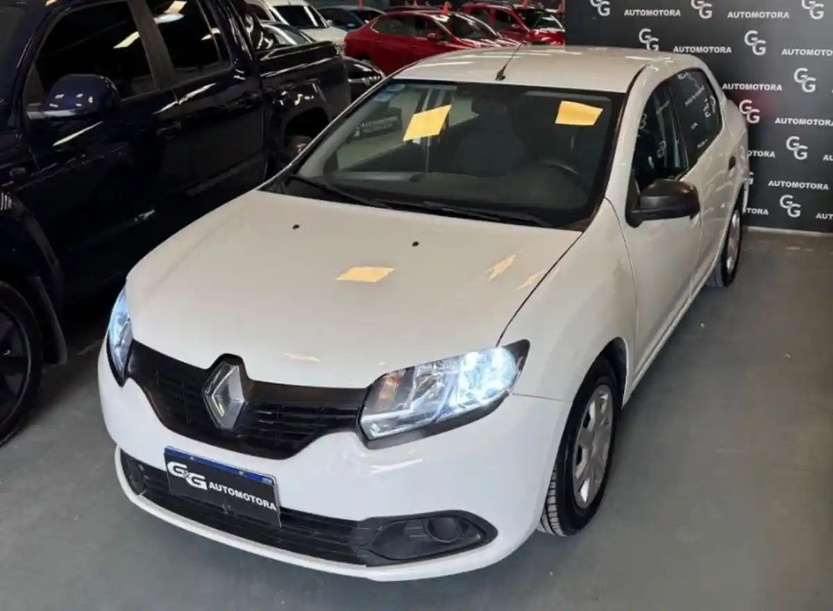 Renault Logan 2019 - foto 1