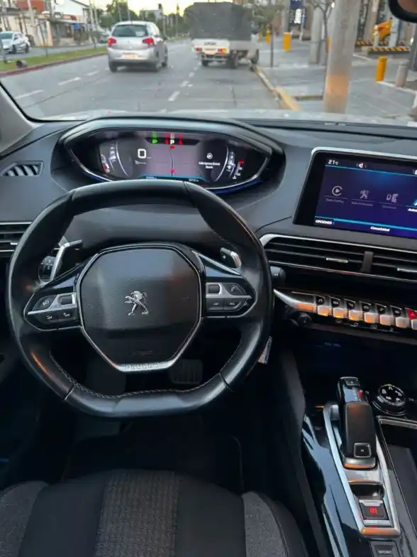 Peugeot 3008  2018 - foto 5