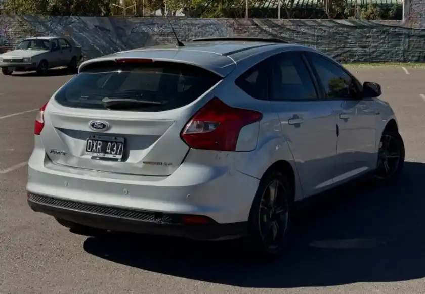 Ford Focus  2015 - foto 2