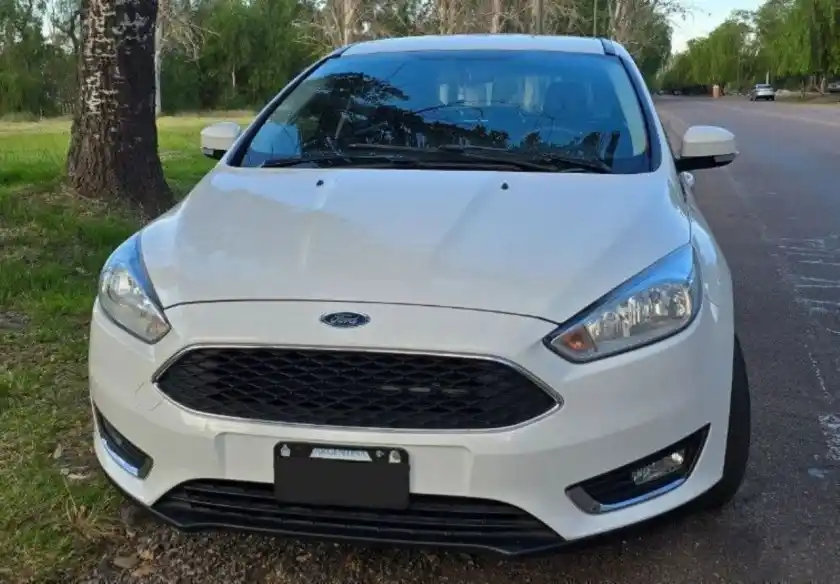 Ford Focus  2015 - foto 2