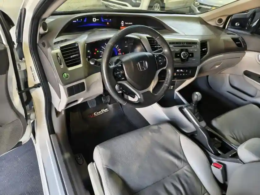 Honda Civic  2014 - foto 3