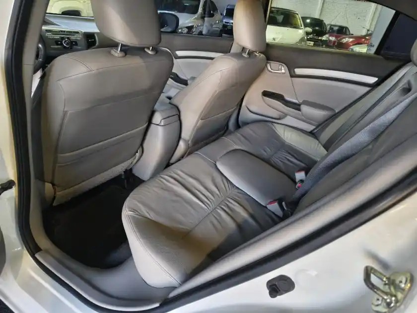 Honda Civic  2014 - foto 4