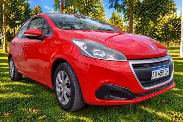 Peugeot 208  2017 - foto 2